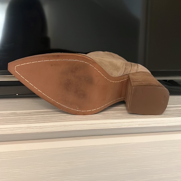 Marc Fisher LTD Alva Bootie - Picture 5 of 6